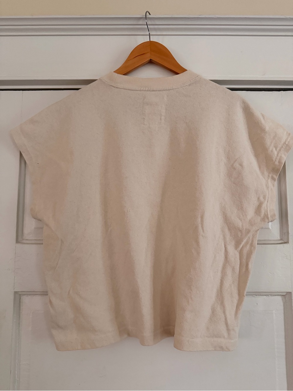 Le Bon Shoppe Natural Undyed Muscle Tee - Picture 2 of 5